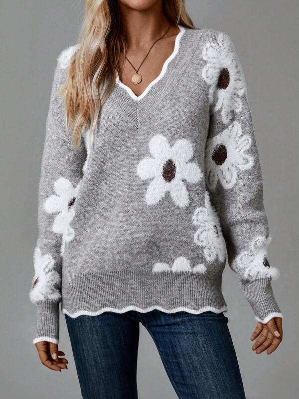 Mandy | V-neck cashmere knit with flowers