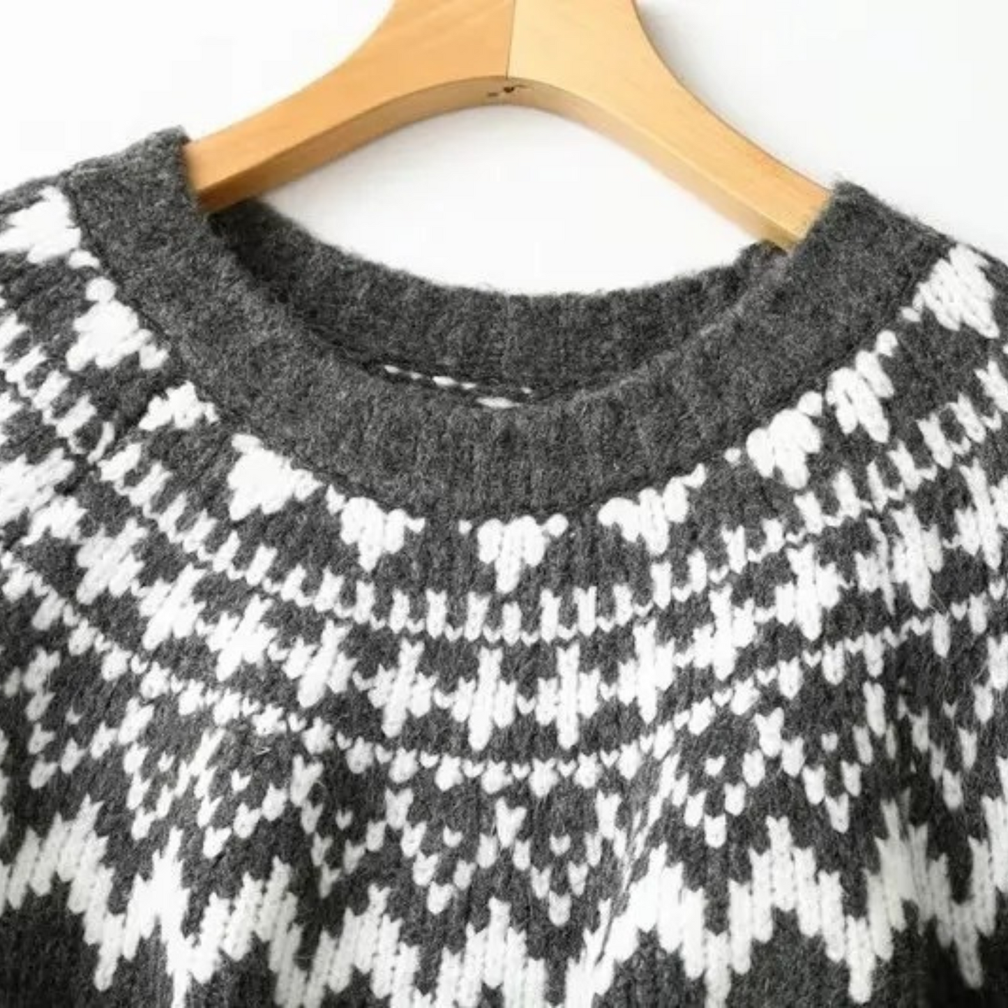 Ruby | indie folk pullover