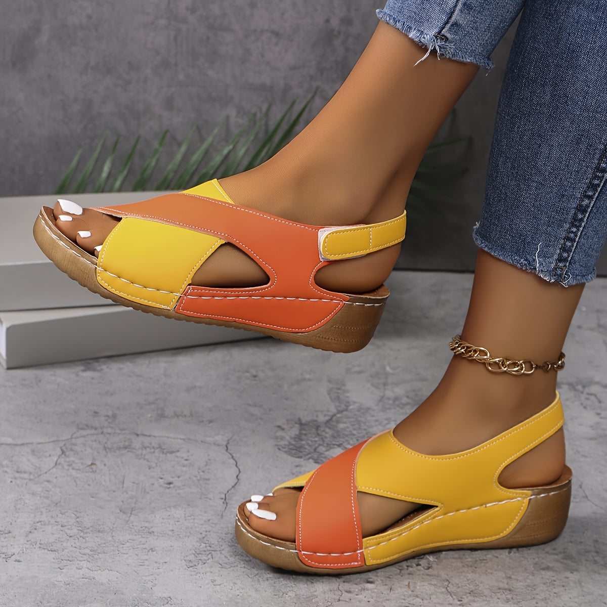 SOFIA |Orthopedic sandals