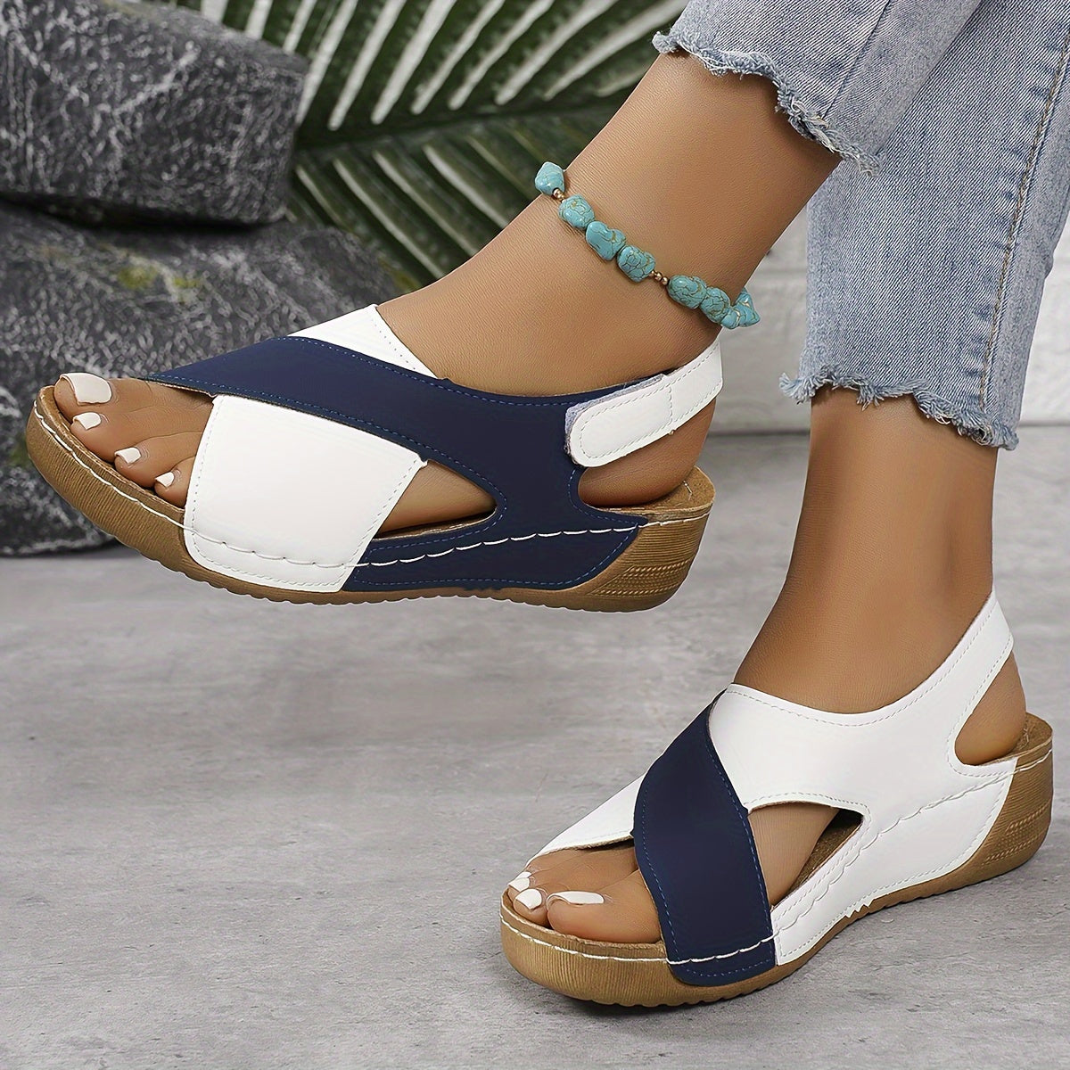 SOFIA |Orthopedic sandals