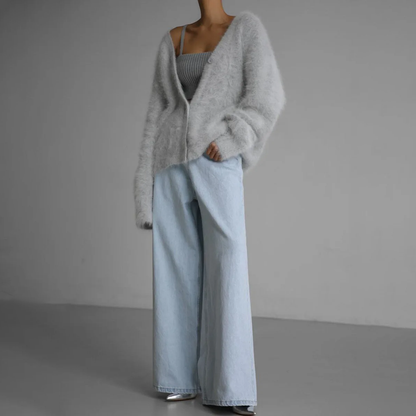 Hailey | Sophisticated cashmere cardigan