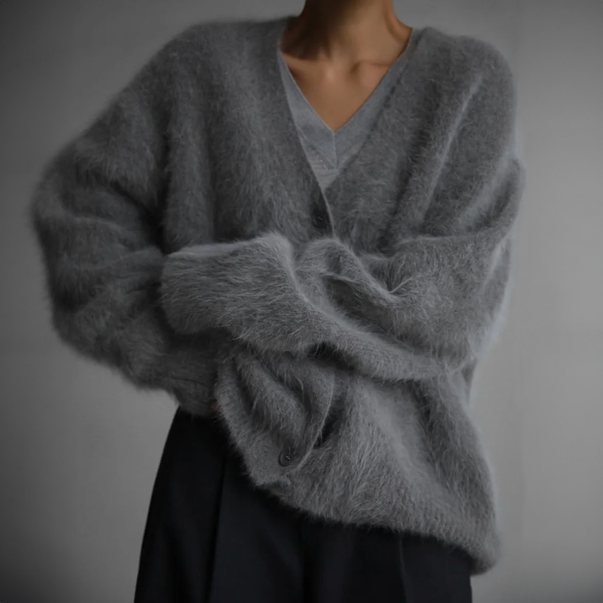 Hailey | Sophisticated cashmere cardigan