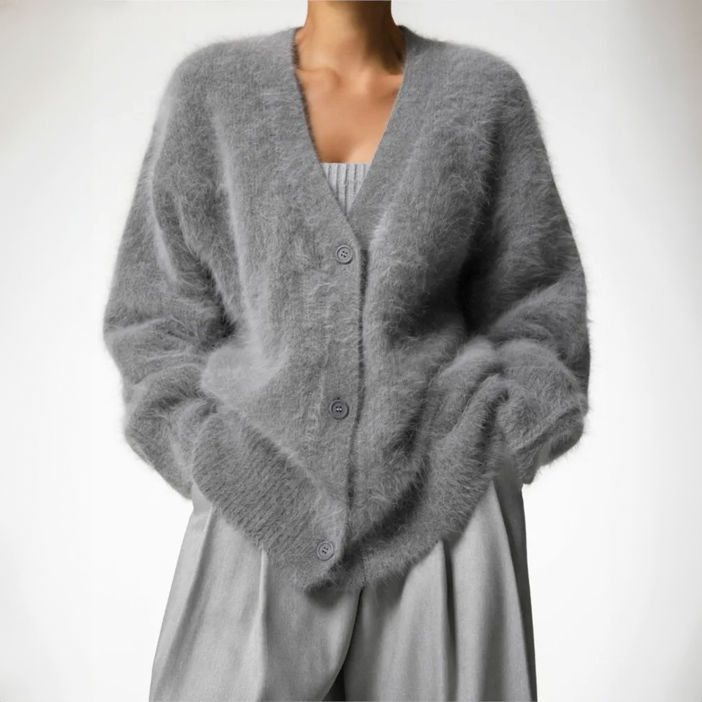 Hailey | Sophisticated cashmere cardigan