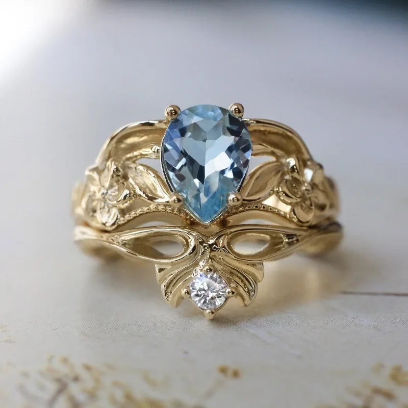 Vintage Flower Blue Crystal Ring