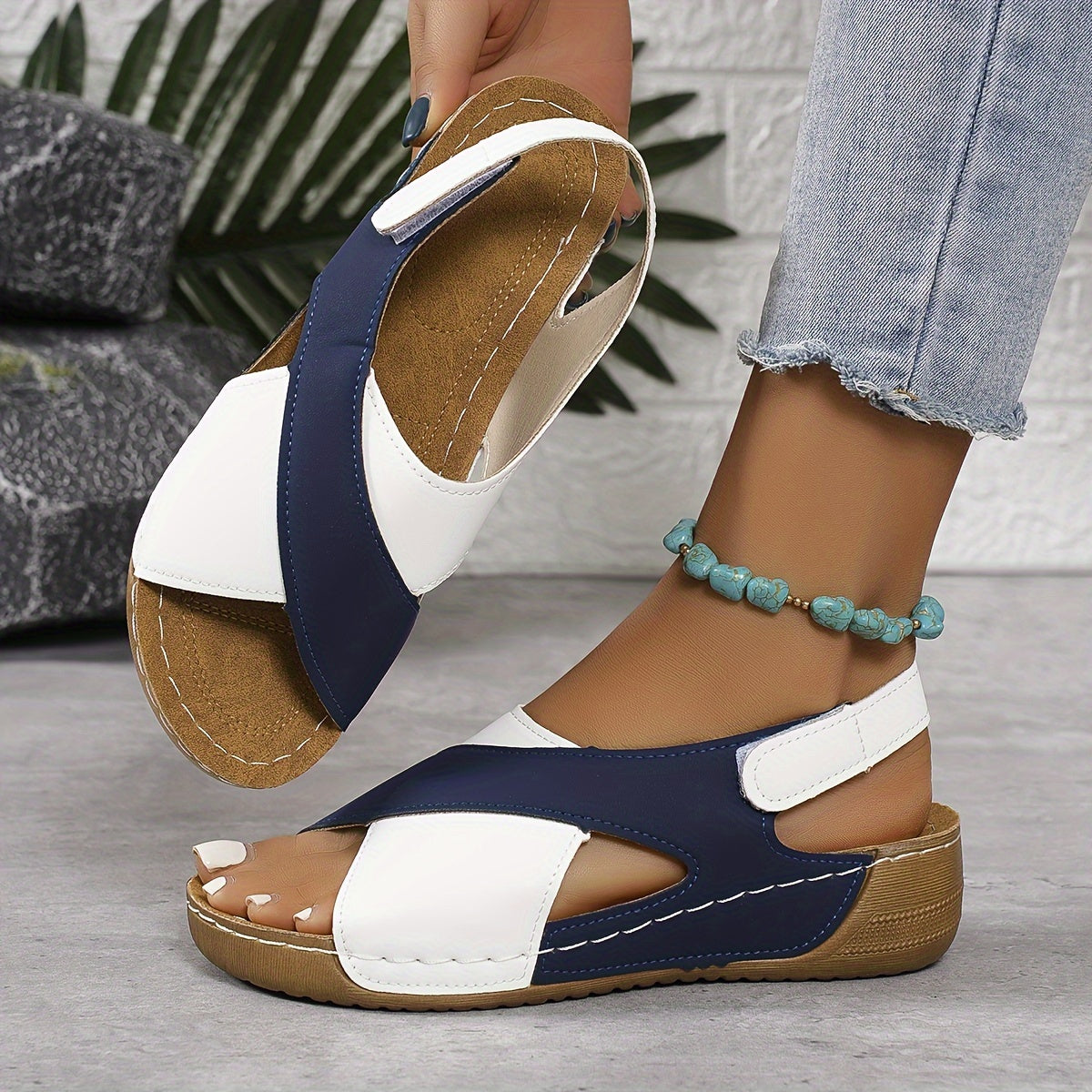 SOFIA |Orthopedic sandals