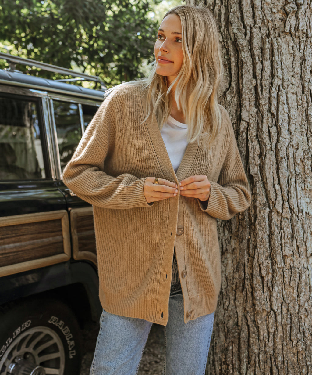 Ella | Oversized Buttoned Cardigan