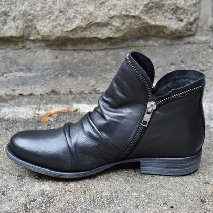 Kiana | Ankle boots with zip